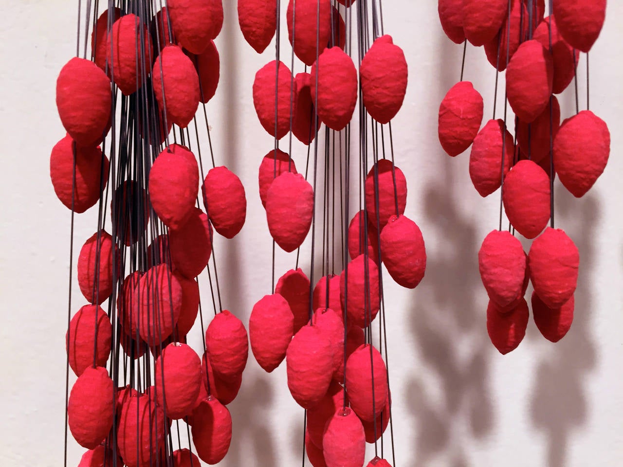 Musical wire and porcelain