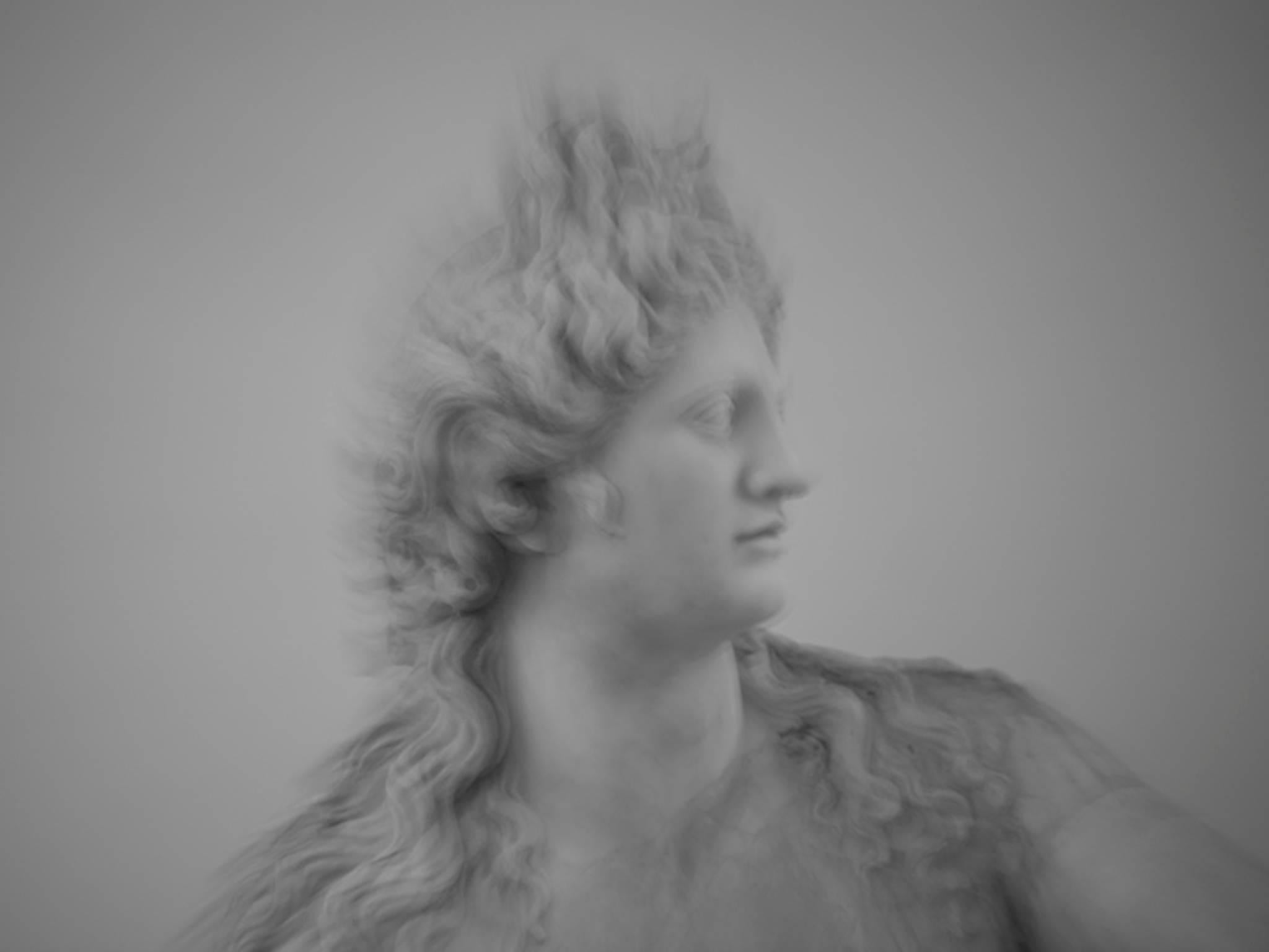 Luca Artioli Portrait Photograph - Roman Statue Study 6, Black and White Figurative Limited edition Photograph