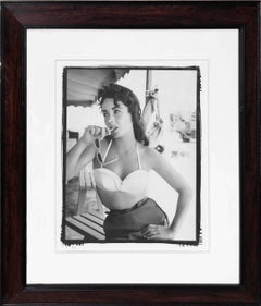 Elizabeth Taylor with bustier No.3 on the set of 'Giant', Platinum Print, 1955