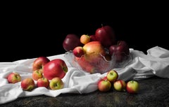 Manzanas. From The Bodegones still life color photography series