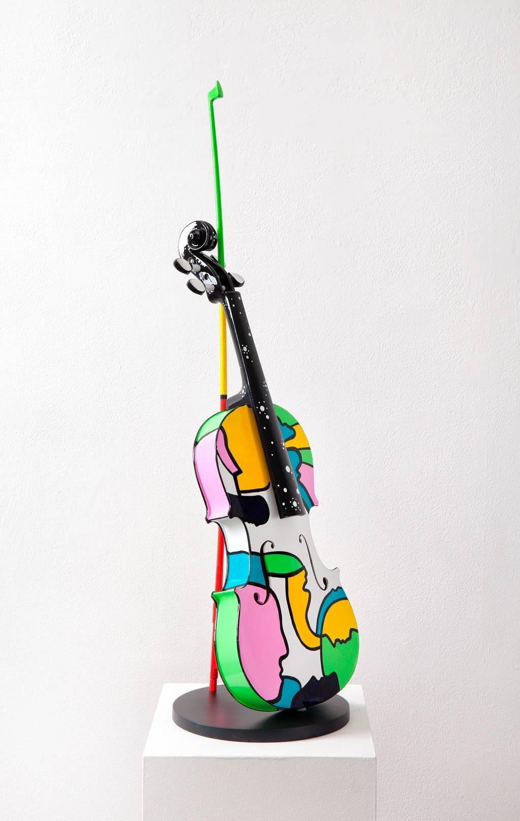 Clara Mikimoto Figurative Sculpture - Untitled 