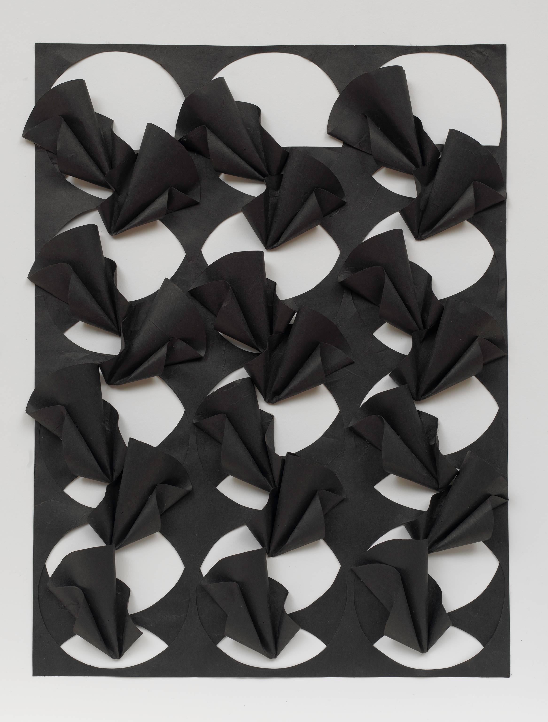 Liz Jaff Abstract Sculpture - Nevermore