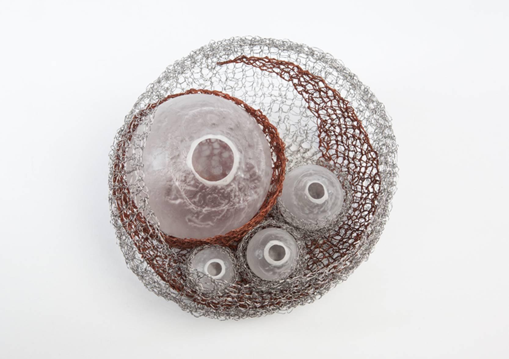 Carole Frève Still-Life Sculpture - Fragile Nest of Life