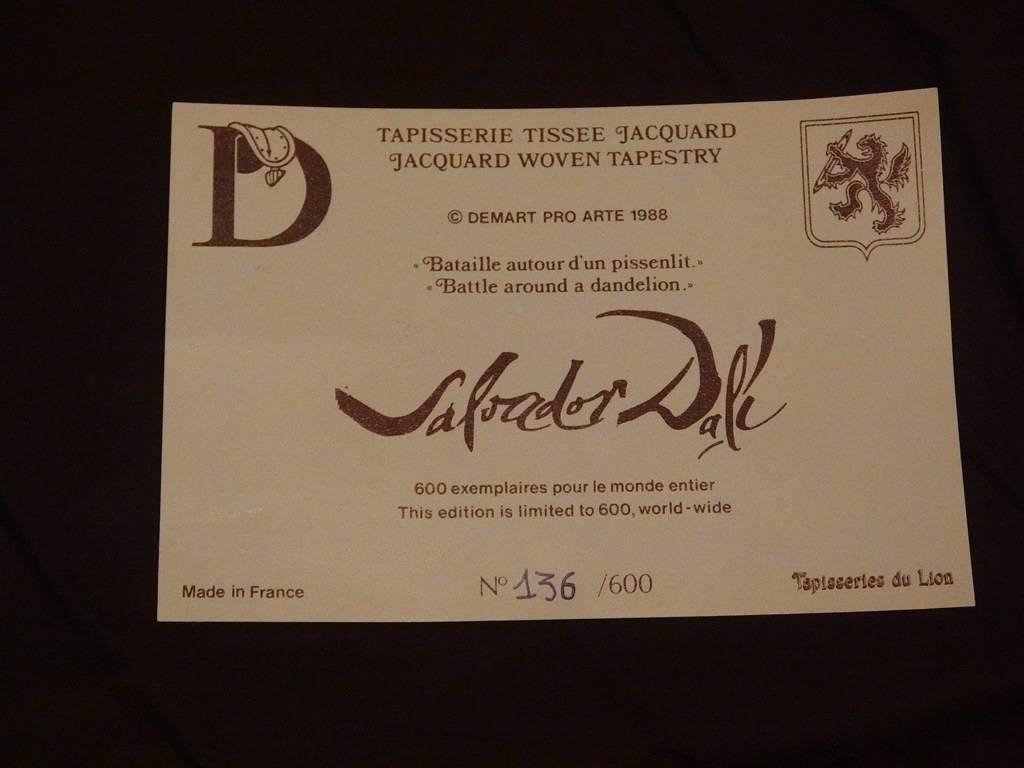 Bataille Autour d´un Pissenlit - Signed vintage tapestry - 600 copies - Surrealist Print by Salvador Dalí