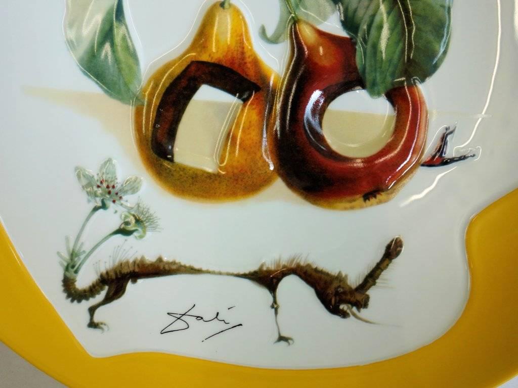 Hole Fruits with Rhinoceros - Porcelain dish (Imperial yellow finish) - Sculpture by (after) Salvador Dali