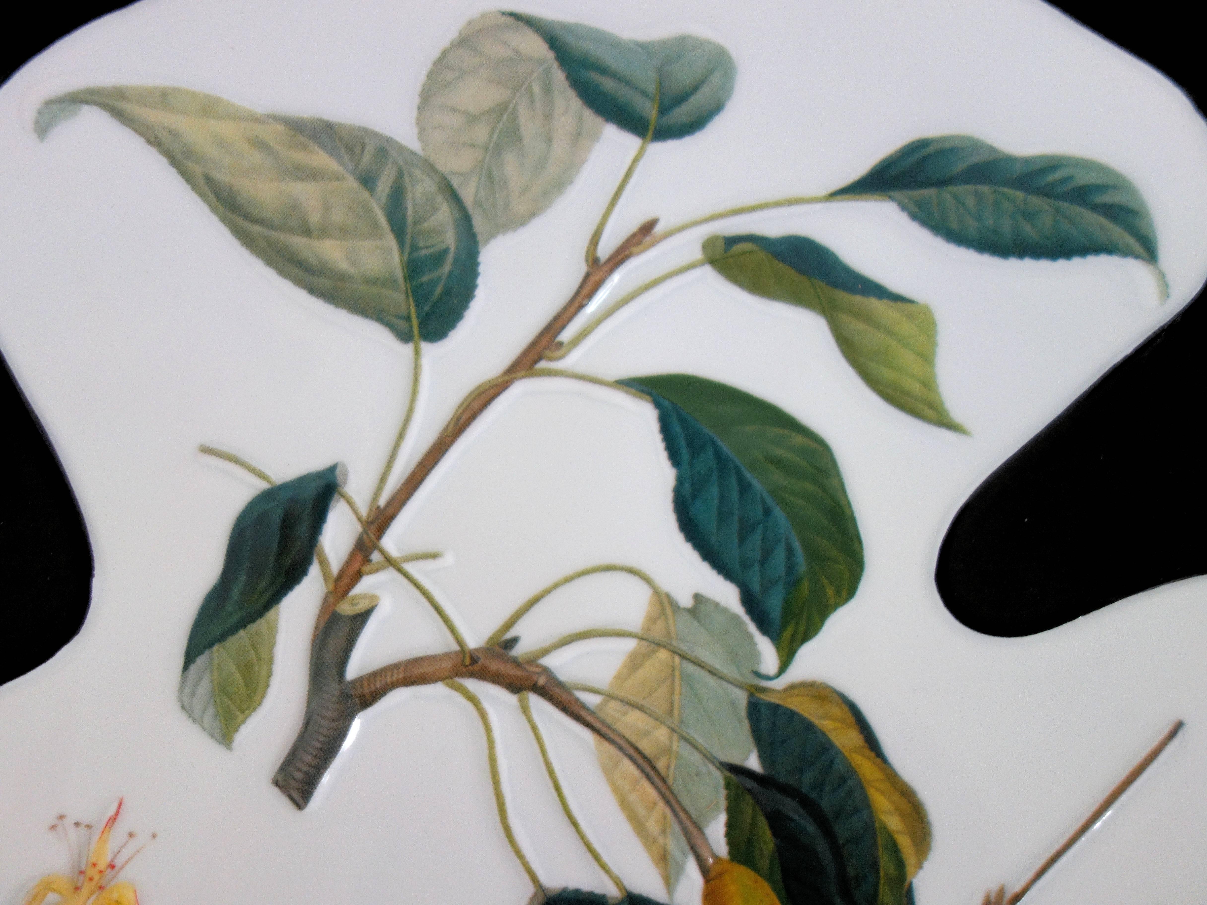 Salvador Dali (after)
Flordali : La pera di Don Quichotte

Piatto alto in porcellana
Enterley è stato realizzato a mano nel laboratorio Royal Limoges (maestro della porcellana dal 1798); finitura nera.
Firmato nel modello
Edizione limitata di 1000