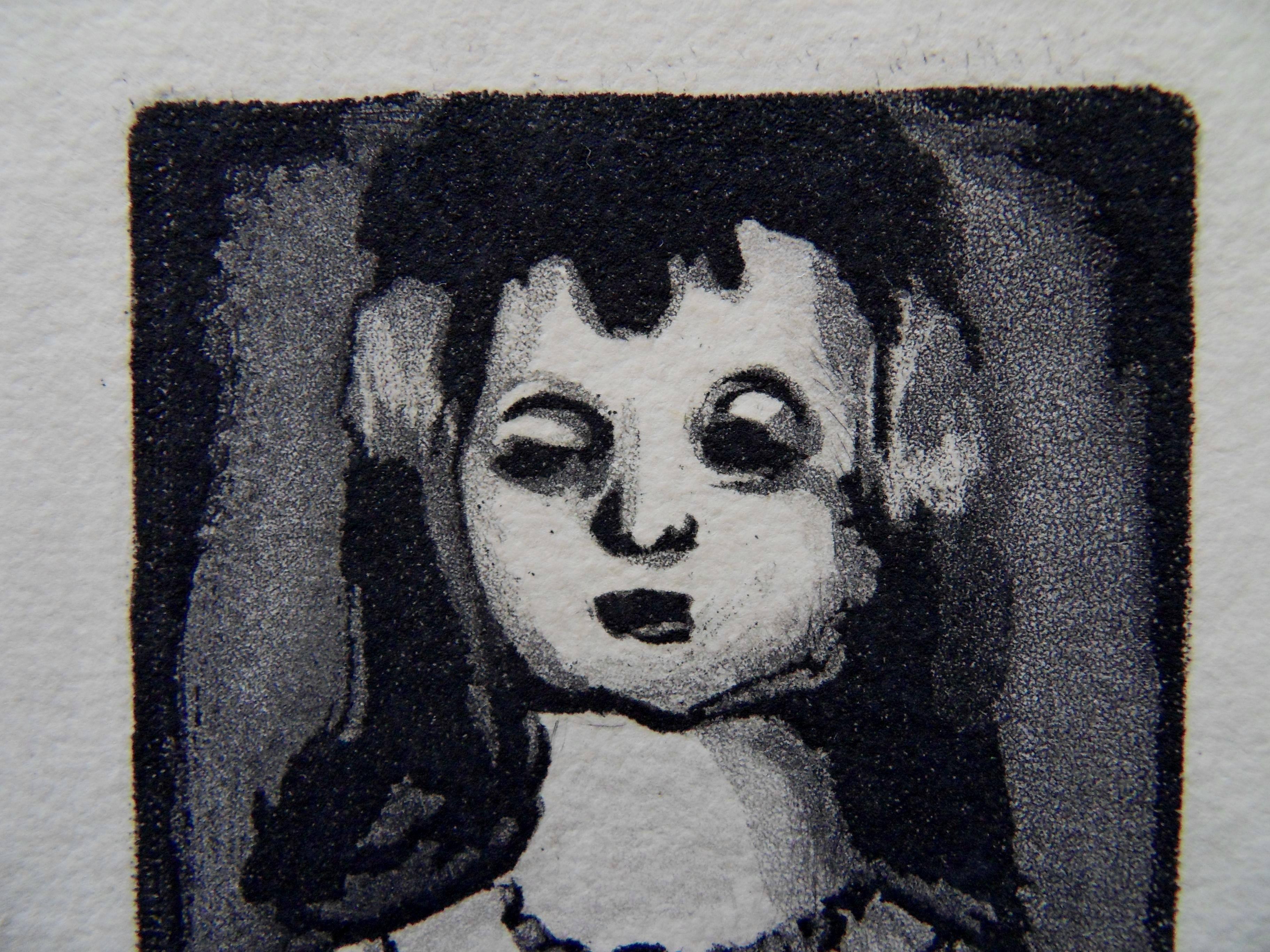 Woman with Flowers in the Hair - Original etching - 1929 - Gray Figurative Print by Georges Rouault