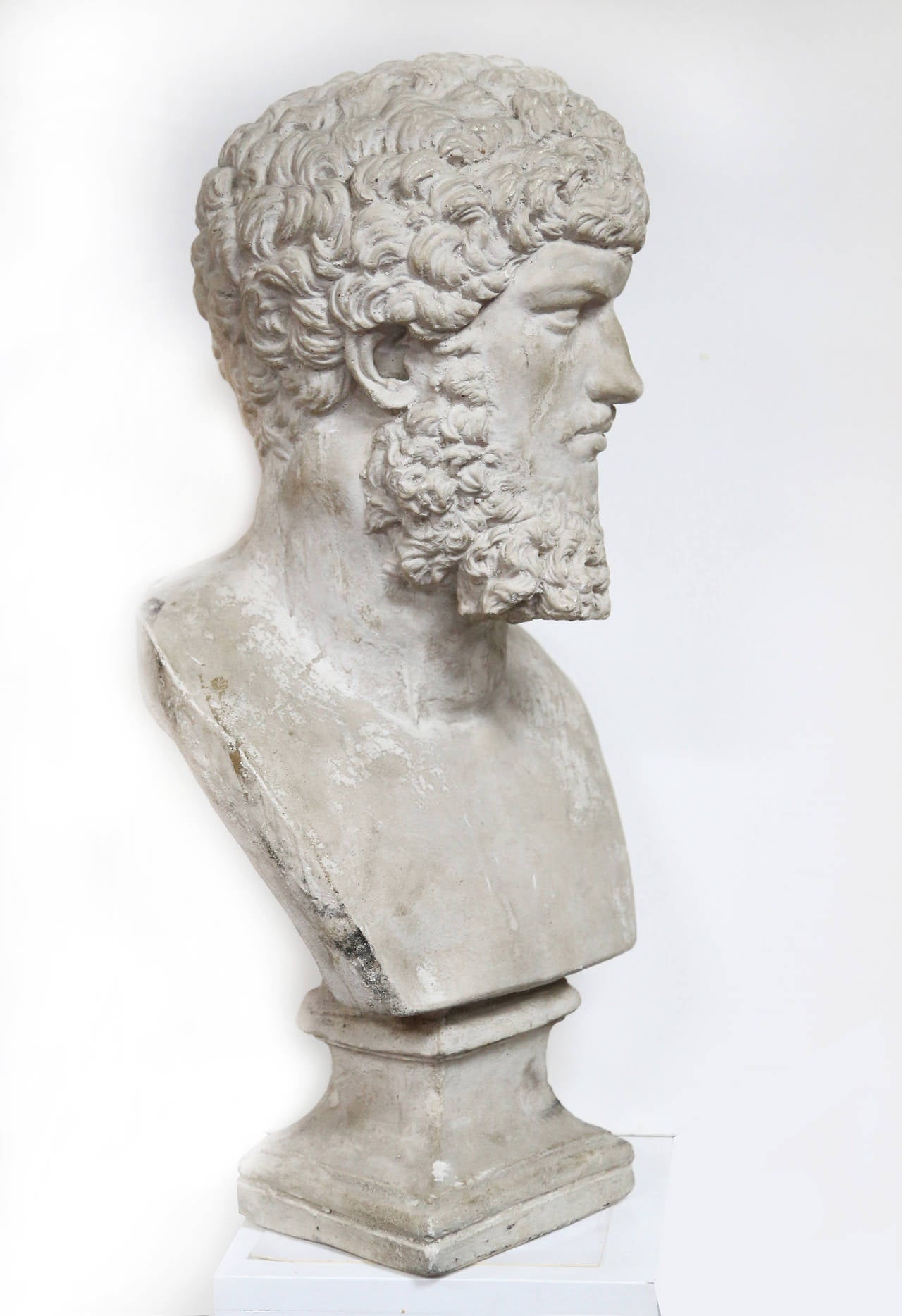 grecian bust