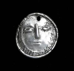 Visage de Femme (Pendant Medallion)