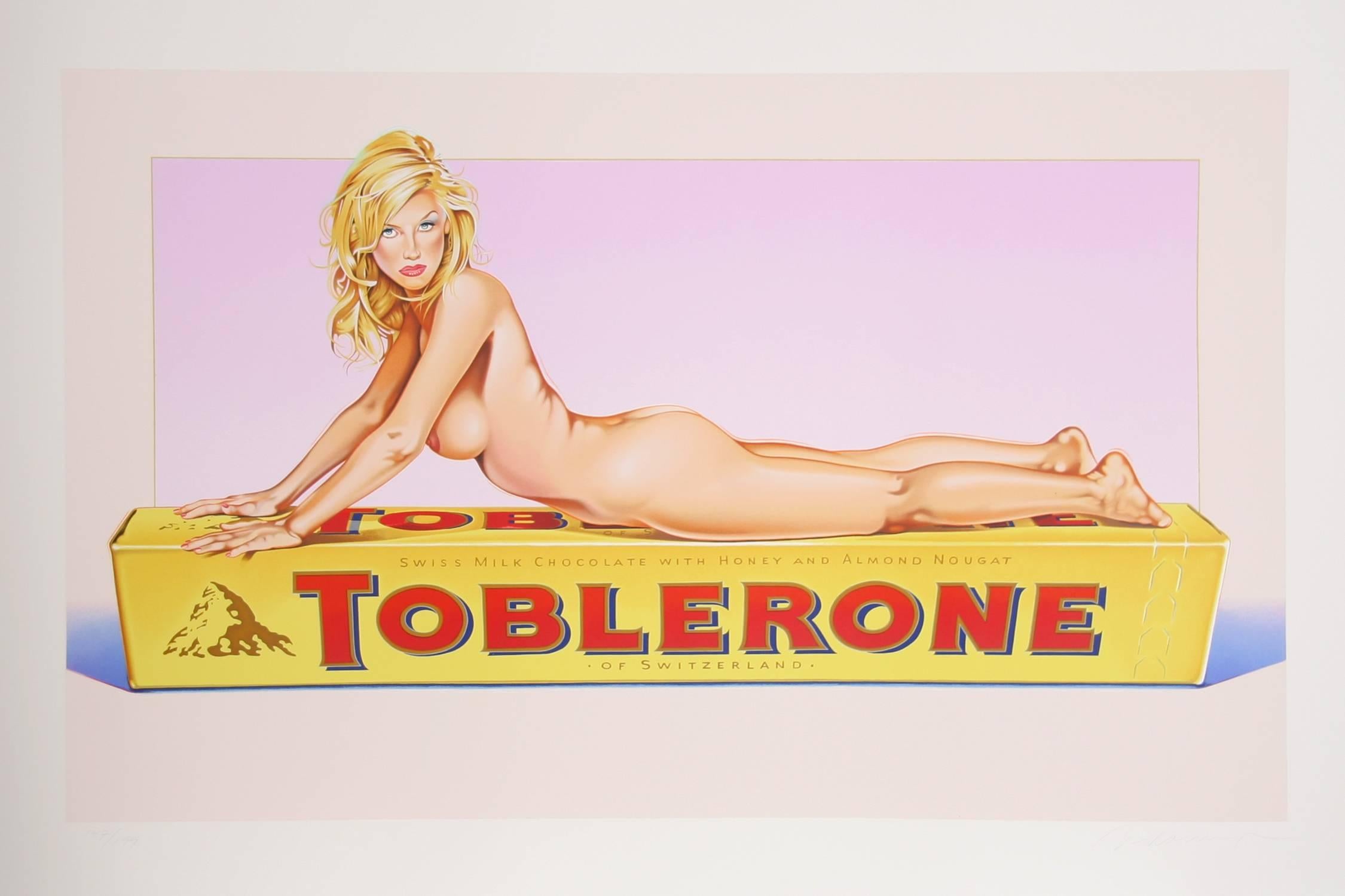 Künstler: Mel Ramos (Amerikaner, geb. 1935)
Titel: Toblerone Tess
Jahr: 2007
Medium: Lithographie, mit Bleistift signiert und nummeriert
Auflage: 199
Größe: 30 Zoll x 44,5 Zoll (76,2 cm x 113,03 cm)