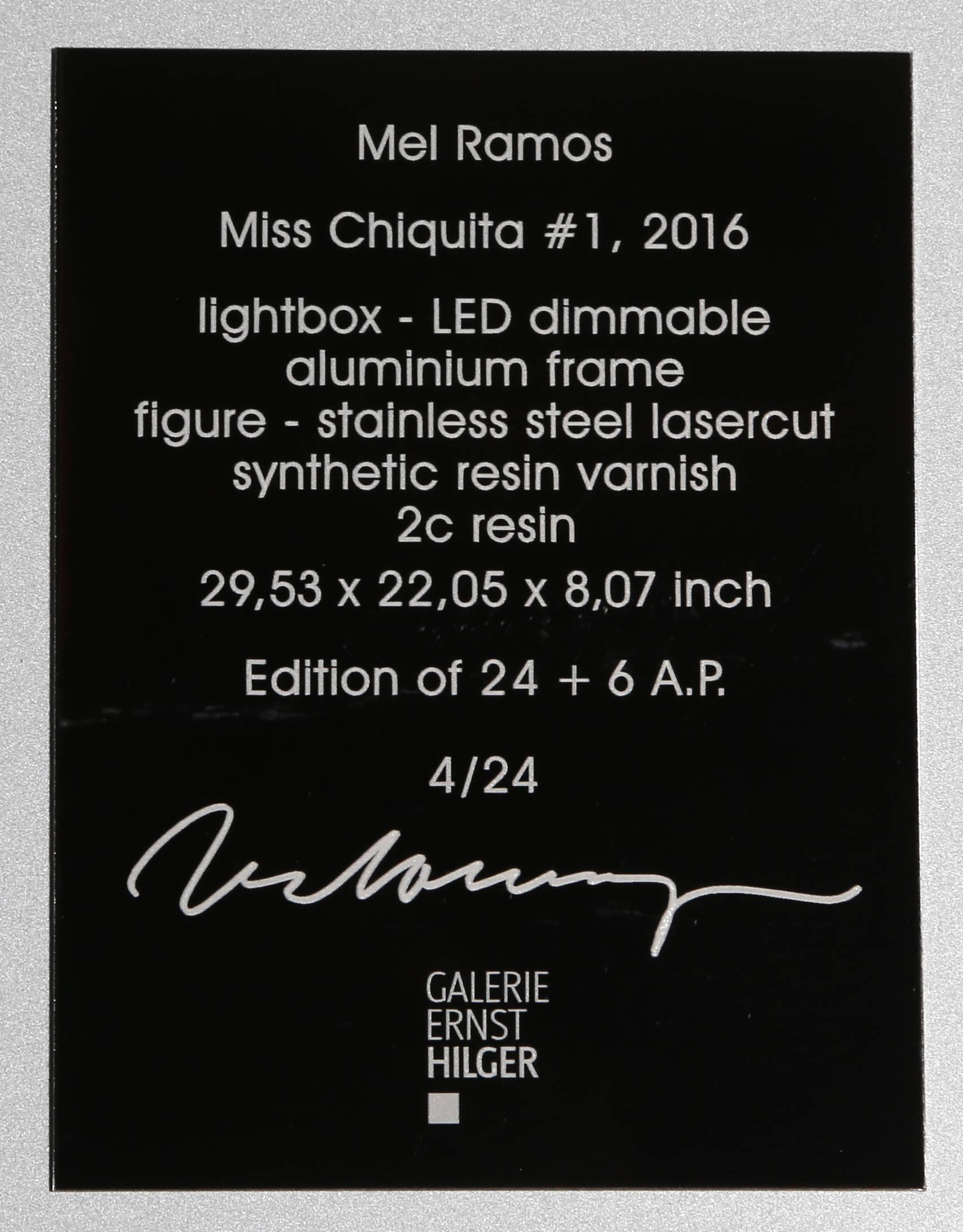 Miss Chiquita #1 (Light box Wall Sculpture) For Sale 2