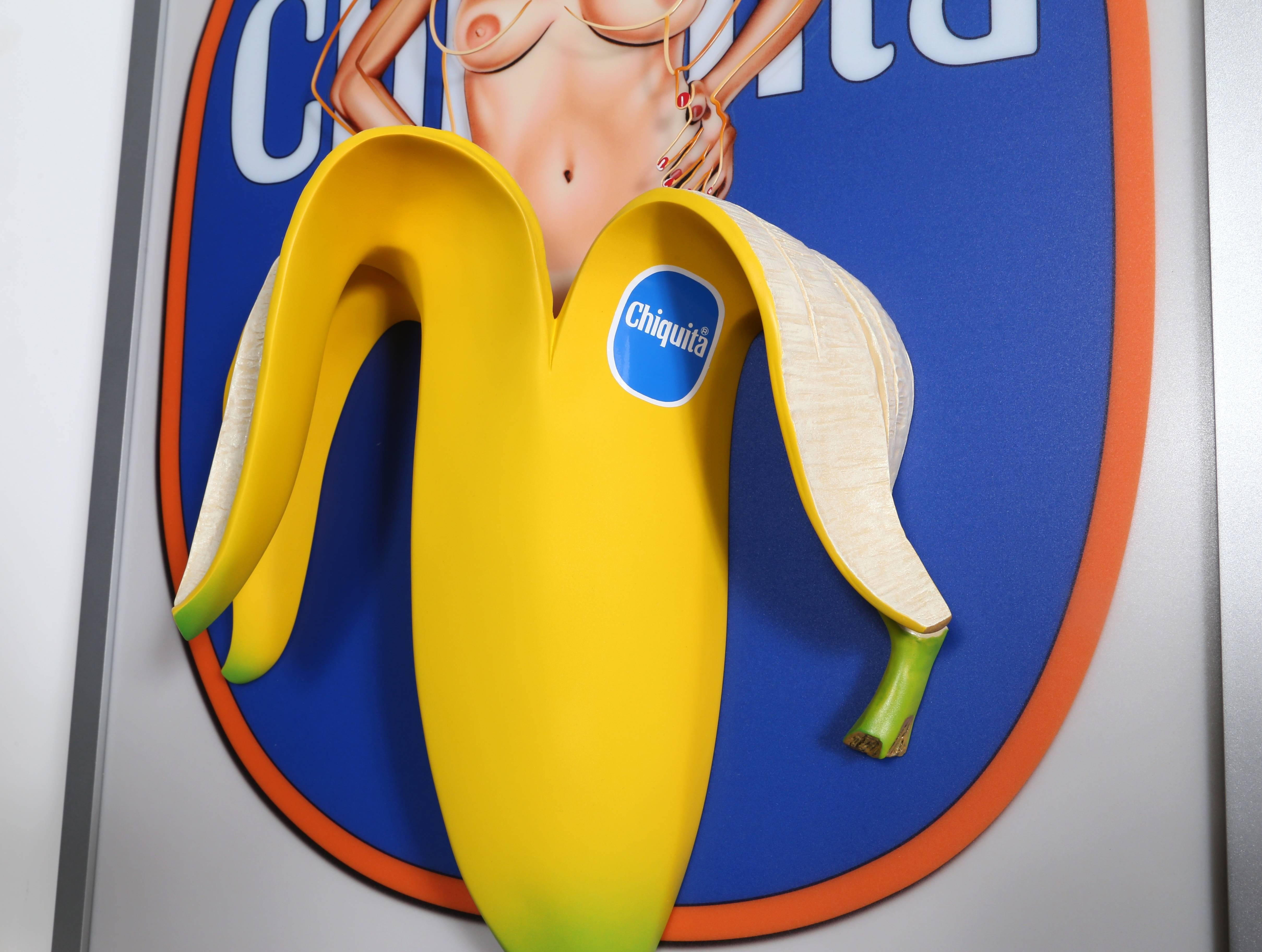 Miss Chiquita #1 (Light box Wall Sculpture) For Sale 1