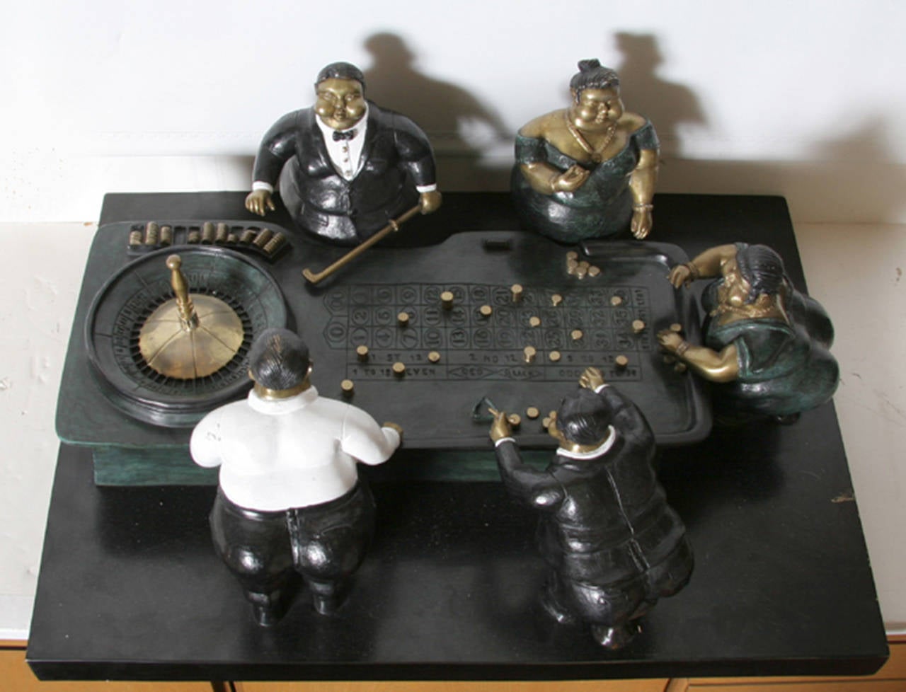 Roulette, sculpture en bronze patiné de Bruno Luna en vente 1