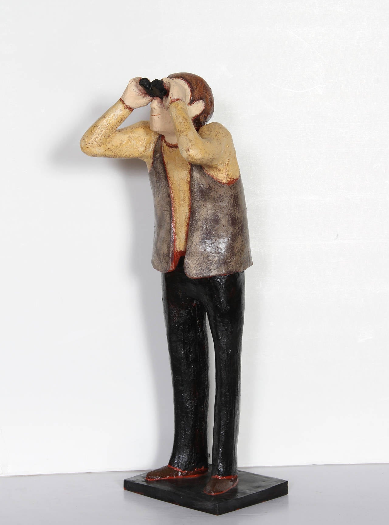 Hilda Steckel Figurative Sculpture - Binocular Man