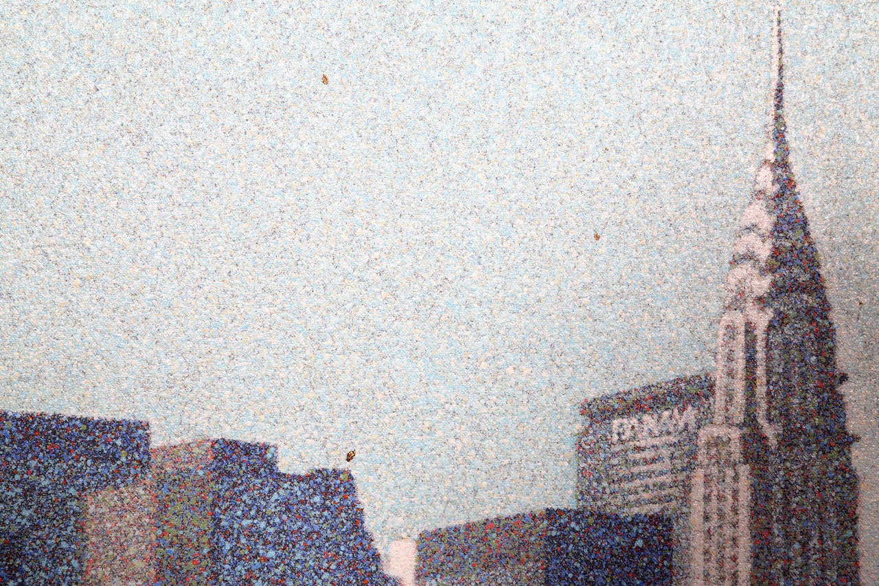 Une peinture acrylique de Han Hsaing-ning datant de 1977. Une peinture photoréaliste de la ligne d'horizon de New York avec le Chrysler Building. Han utilise la technique de peinture pointilliste pour obtenir un niveau de détail élevé dans le