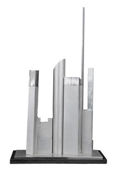 « Downtown », sculpture contemporaine en aluminium de Janet Indick