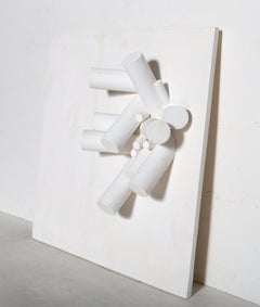 N° 348, sculpture minimaliste latino-américaine en bois peint, de Sergio Camargo