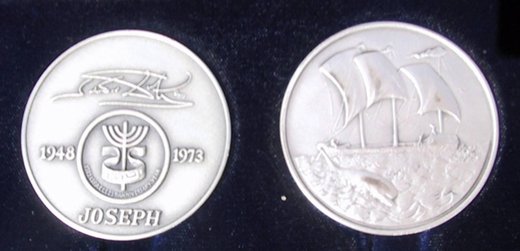 salvador dali silver coins