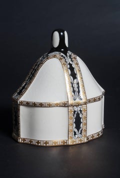 Serapis-Wahliss Jugendstil Lidded Porcelain Box