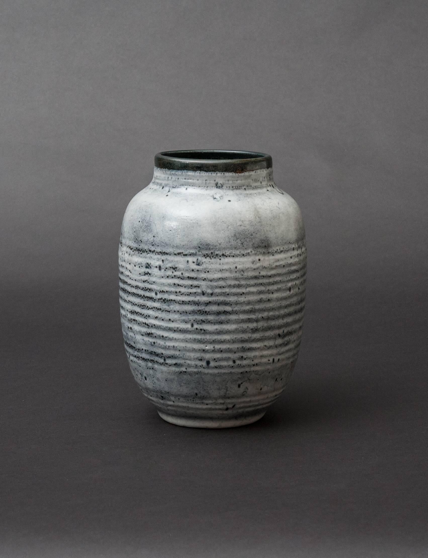 Zylindrische Vase – Art von Émile Decoeur