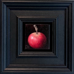 "Pocket Red Apple" – natura morta originale a olio - opera d'arte del realismo contemporaneo