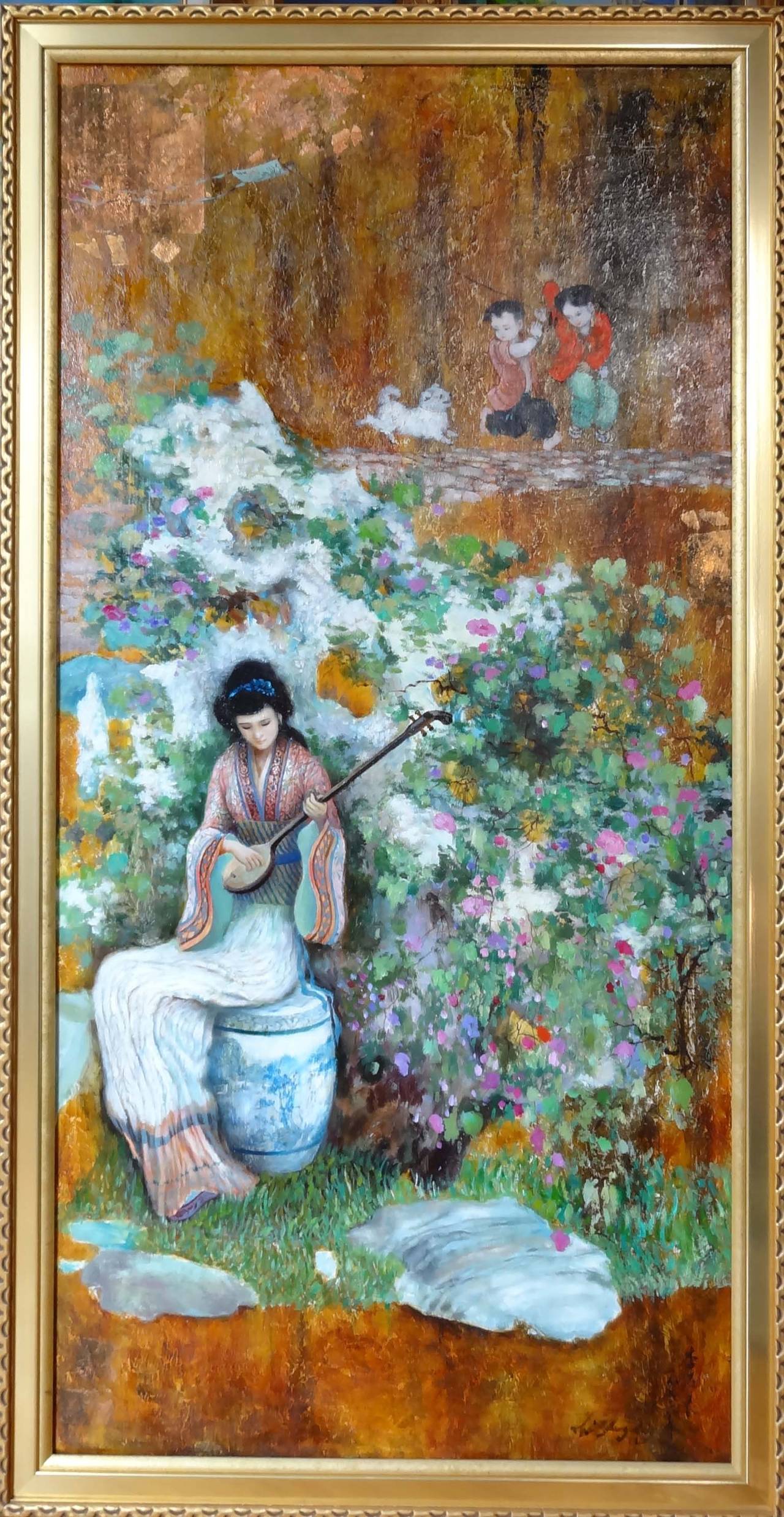 This stunning and ornate screen is painted by the Chinese artist, Li Zhong Liang. As an artist, he flawlessly combines Classicism, Realism and Impressionism to create a unique mood and captivate his viewer. Each panel of the screen is beautiful on