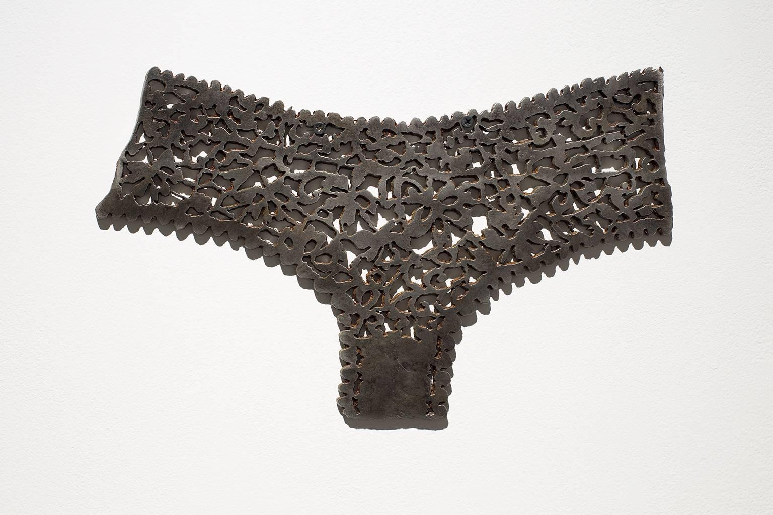 Cal Lane Abstract Sculpture – Serie Wall Pantie