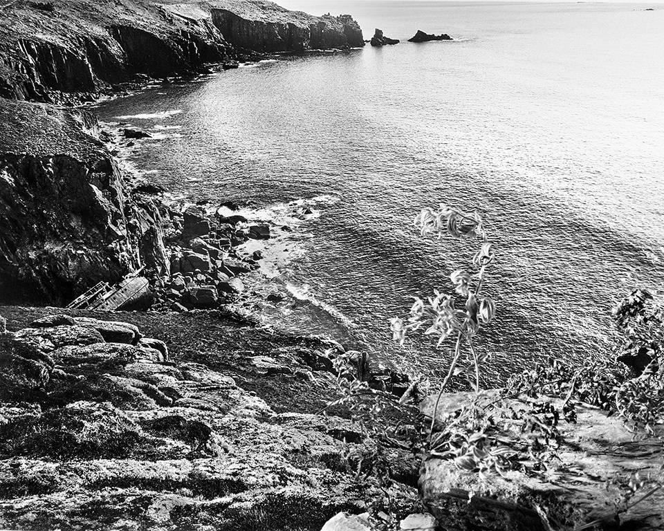 Holly King Landscape Photograph - Shipwreck