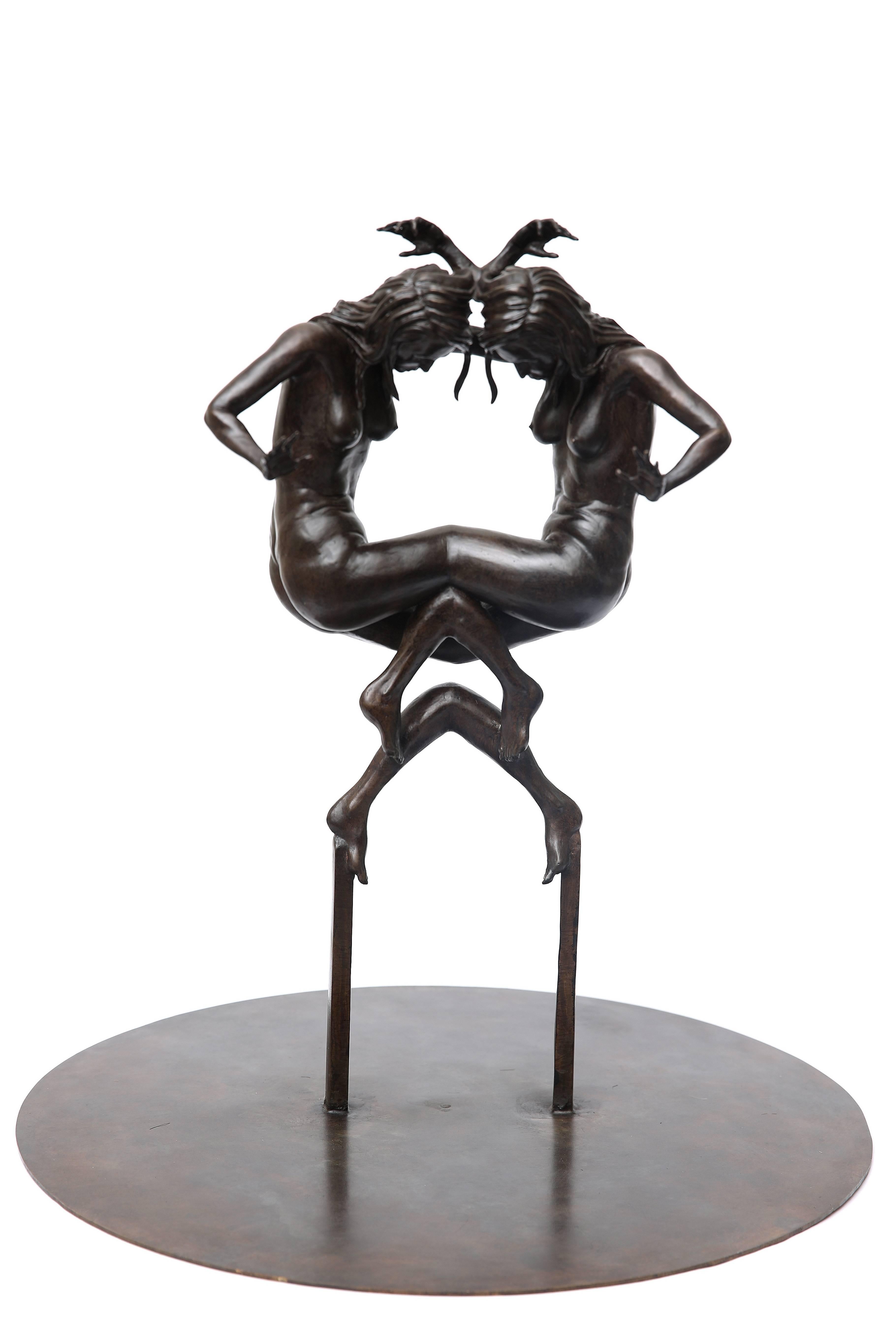 Hobbes Vincent Nude Sculpture - Mirror Female