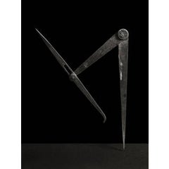 Hermaphrodite Caliper 5