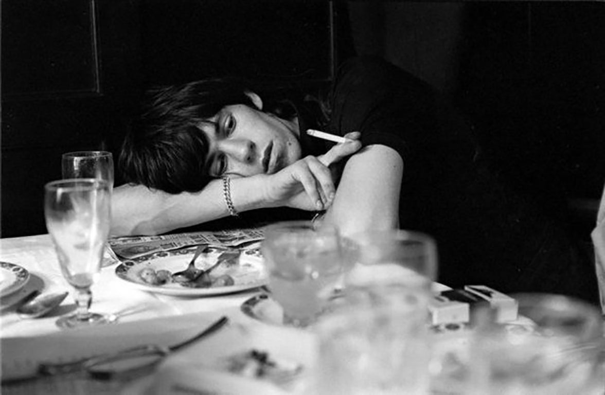 Terry O'Neill Black and White Photograph - Keith Richards, London