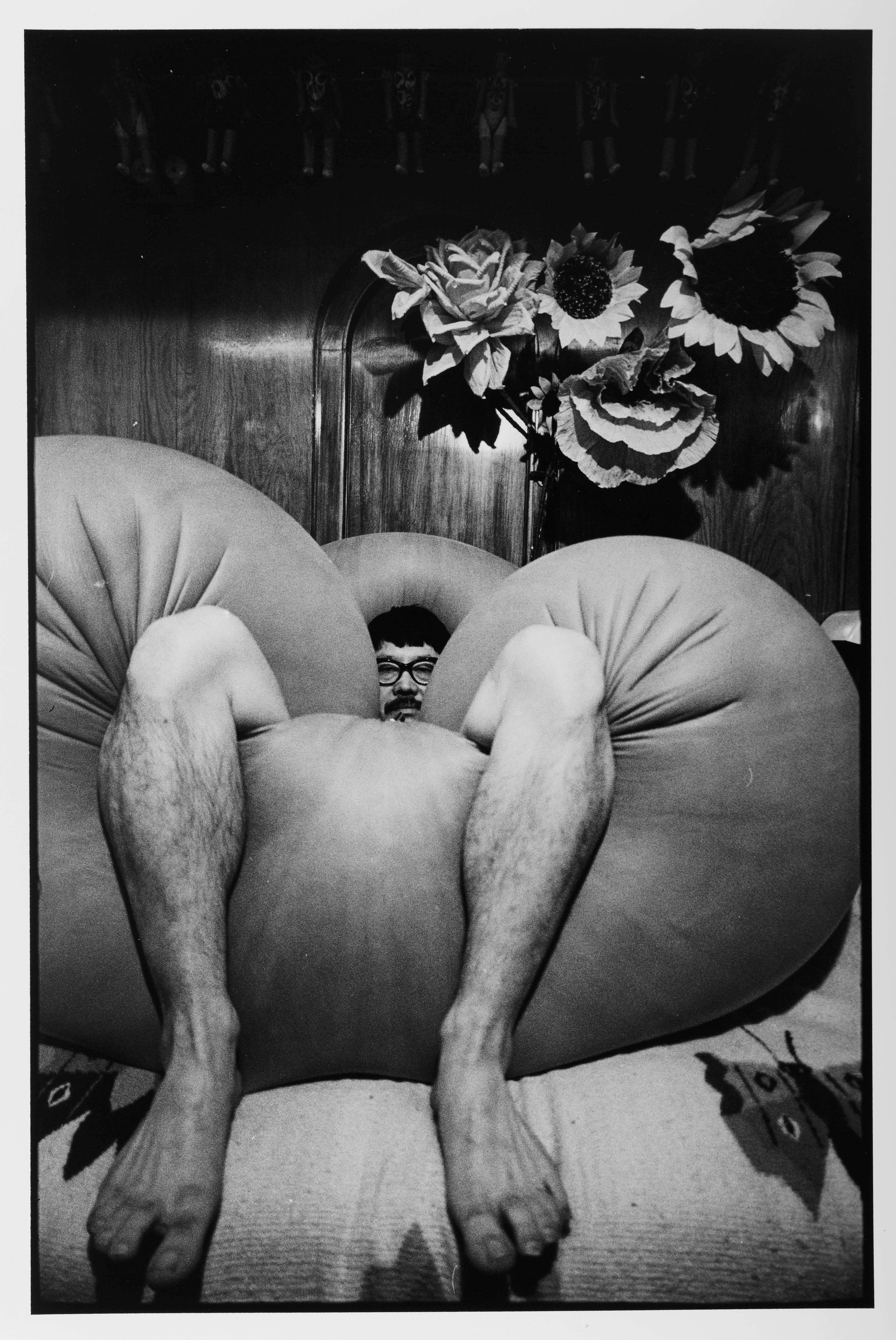 Leonard Freed Black and White Photograph – Tadschikischer Bildhauer
