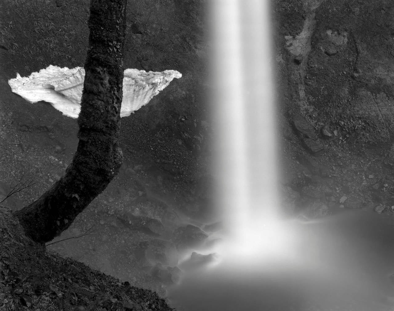 Stu Levy Landscape Photograph - Elowah Falls, Oregon