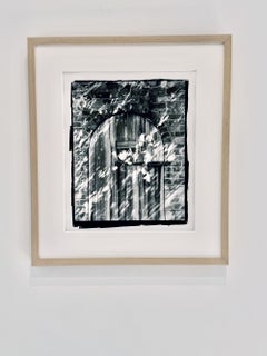 „Gartentür“, zeitgenössische Landschaft, Schwarz-Weiß-Fotografie