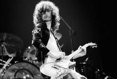 Neil Zlozower - Jimmy Page, Led Zeppelin, LA 1975 Jimmy Page, Led Zeppelin, LA 1975