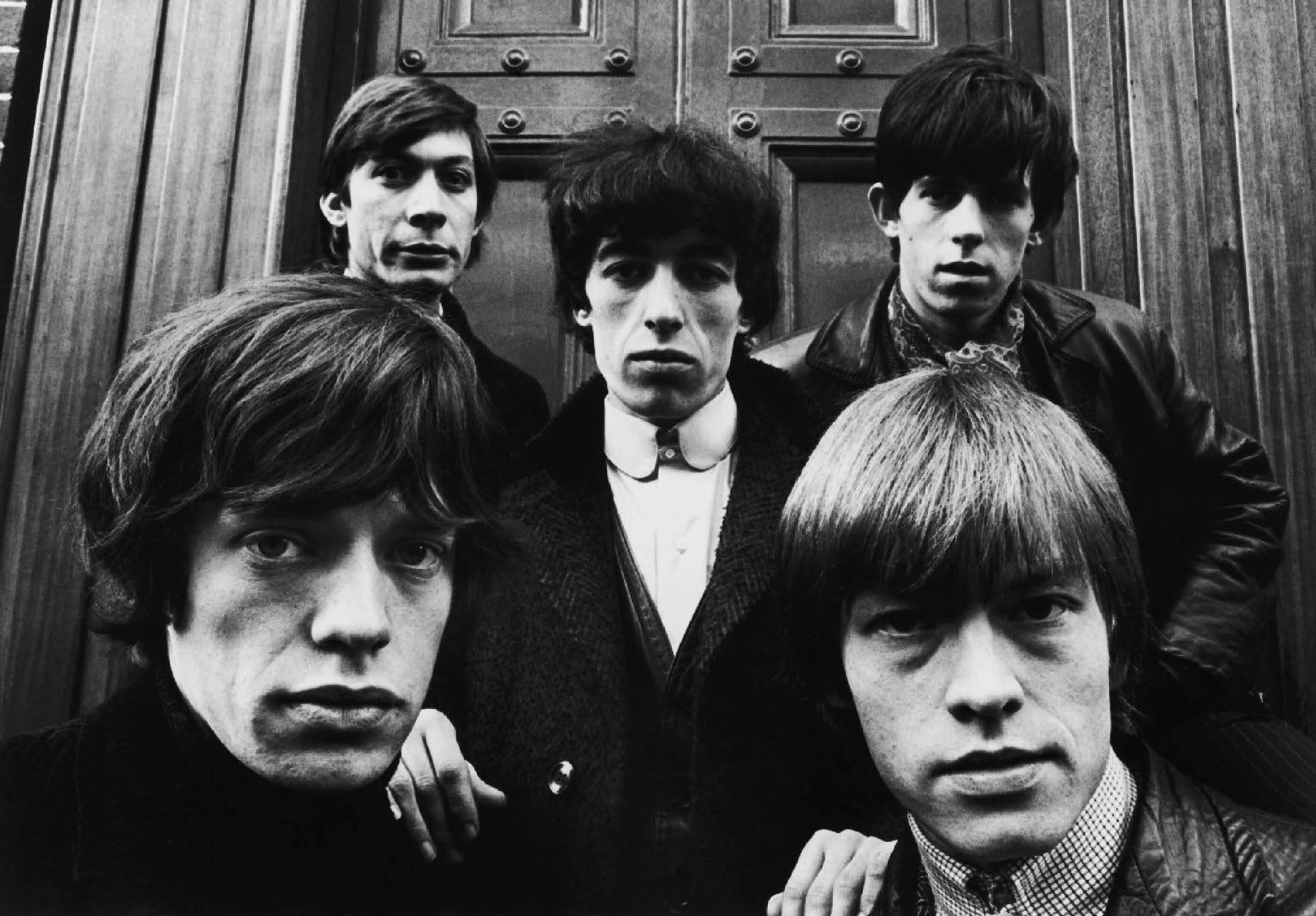 The Rolling Stones in front of St. George's Church in Hanover Square, London in 1963. Photographed by Terry O'Neill.

Edition of 50
16 x 20 inches
(More sizes available)

Terry O’Neill began his photography career in 1958 and gained notoriety