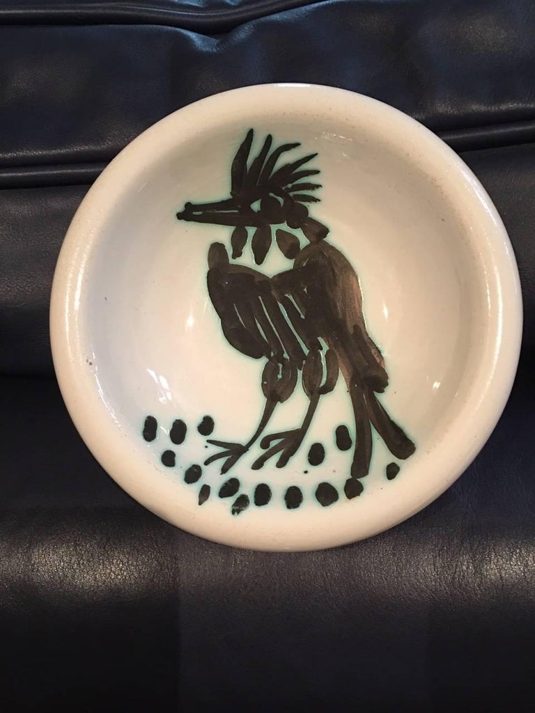 Ramie 173 Oiseau a la Hoppe Picasso Madoura Ceramic - Cubist Art by Pablo Picasso