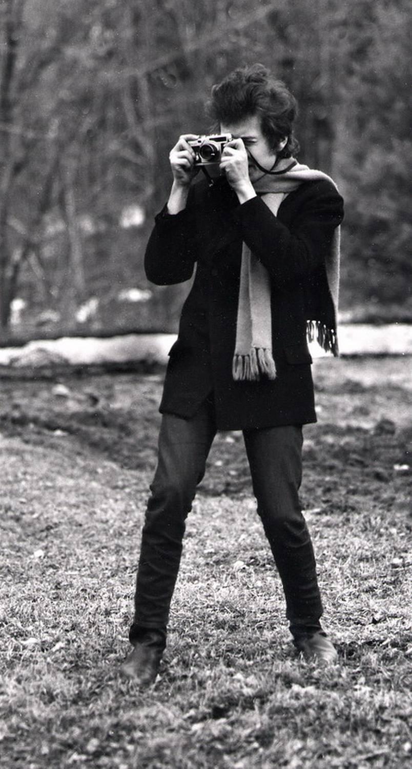 Daniel Kramer Black and White Photograph - Bob Dylan with Camera, Woodstock, NY