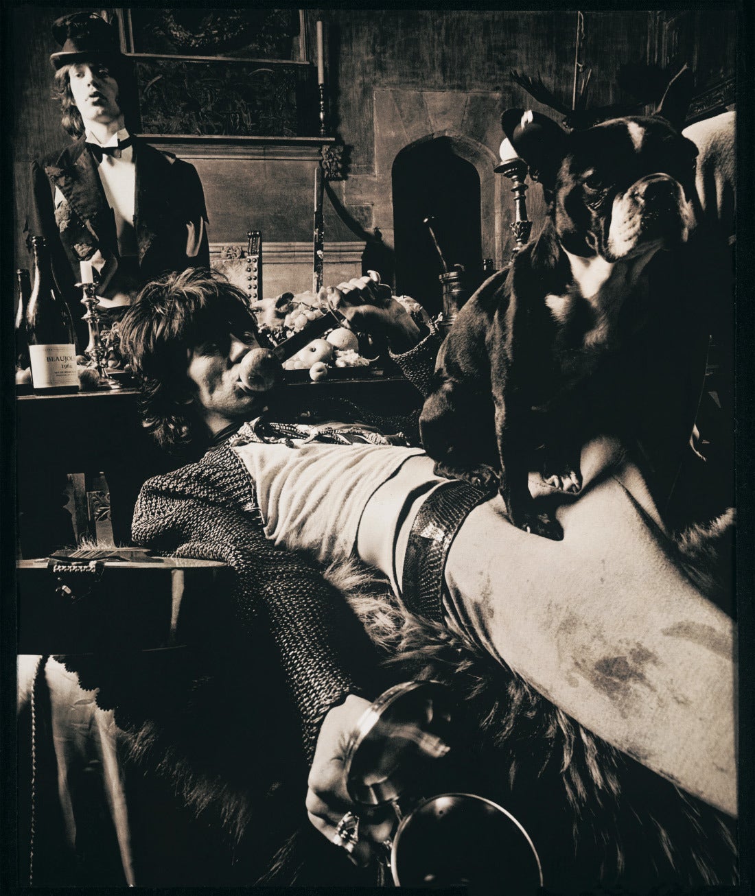 Michael Joseph Black and White Photograph – Rolling Stones, Keith & Pug, Sarum Chase, Beggars Banquet, Schwarz-Weißer Druck