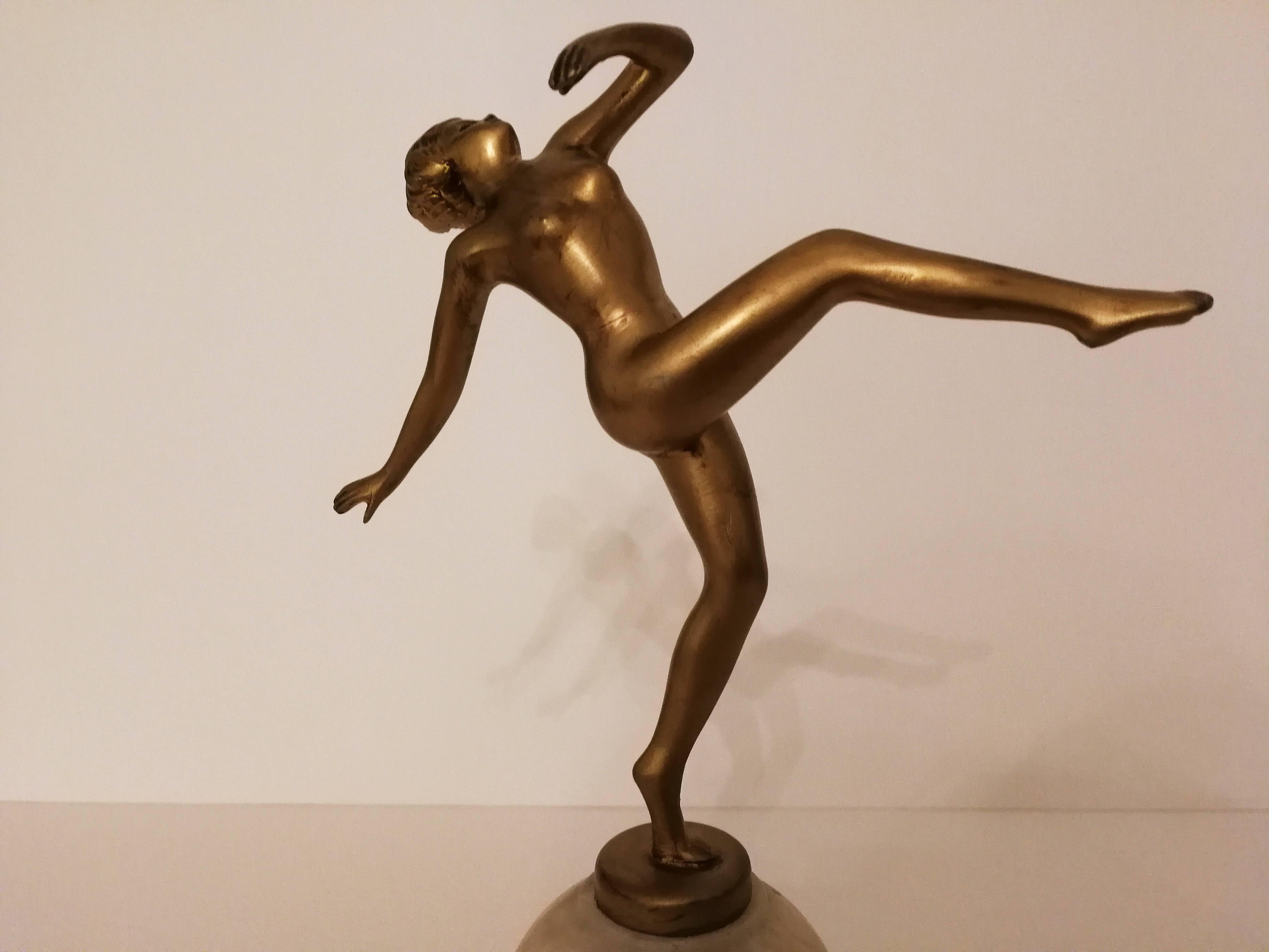 Tänzerin mit erhobenem Bein (Dancer with raised leg) - Sculpture by Josef Lorenzl