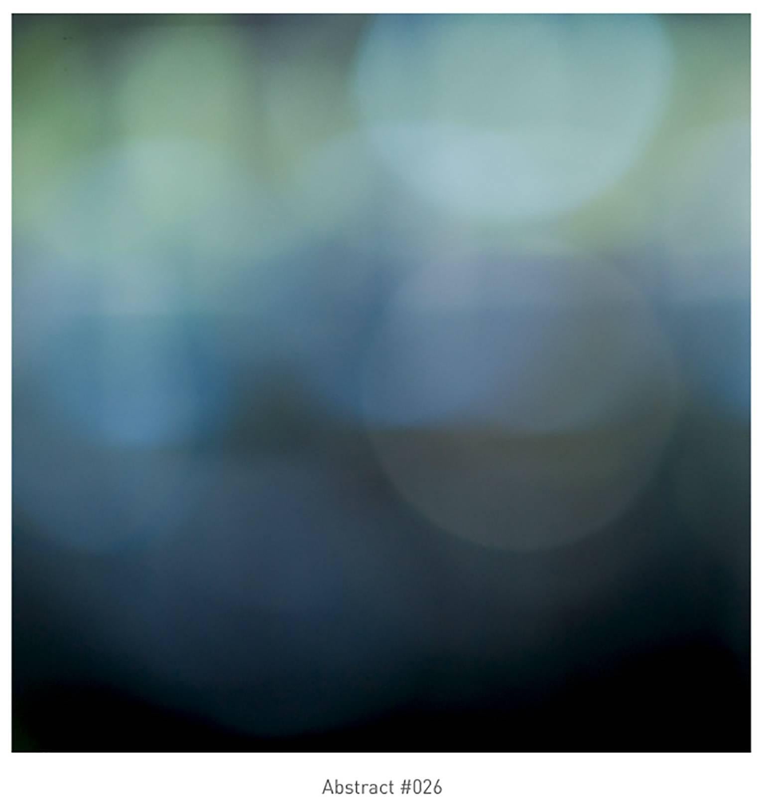 Eva Mueller Abstract Photograph - Abstract 026 - Limited Edition Photograph - Contemporary Pigment Print 