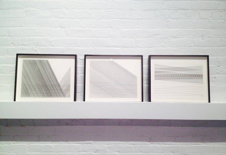 N-4 Serie 6 - Disegno astratto originale incorniciato - Bianco e nero - Contemporaneo - Art Minimalismo di Robert Witz
