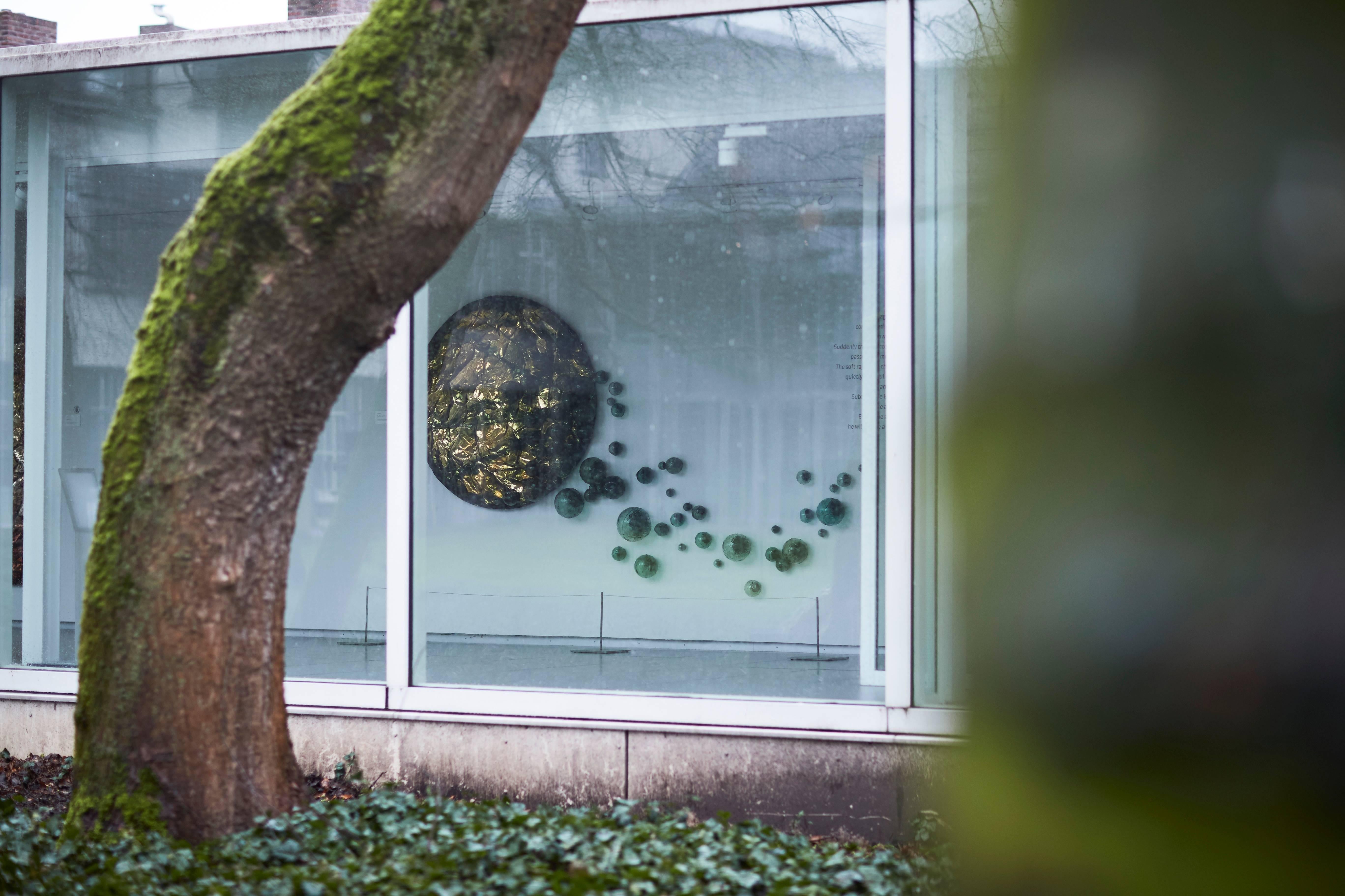 Museum piece! This beautiful wall art installation is titled  'Raindrops' and is until the 22nd of May 2017 part of the solo exhibition of Pleunie Buyink in the Noordbrabants Museum in Den Bosch (Netherlands). All museum items are currently