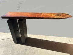 Table en porte-à-faux