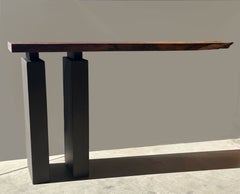 Table en porte-à-faux