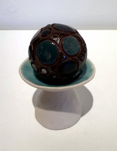 „Golden Apples 65“ – Keramikskulptur, abstrakt, handgefertigt, 2010–