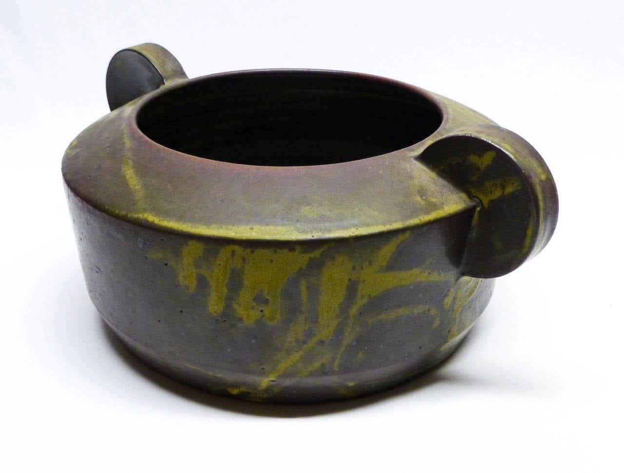 Sculptural Handled Bowl - Modern Art by Richard Fairbanks