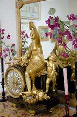 LOUIS XIV STYLE ORMOLU-MOUNTED CUT BRASS-INLAID MANTEL CLOCK 1881