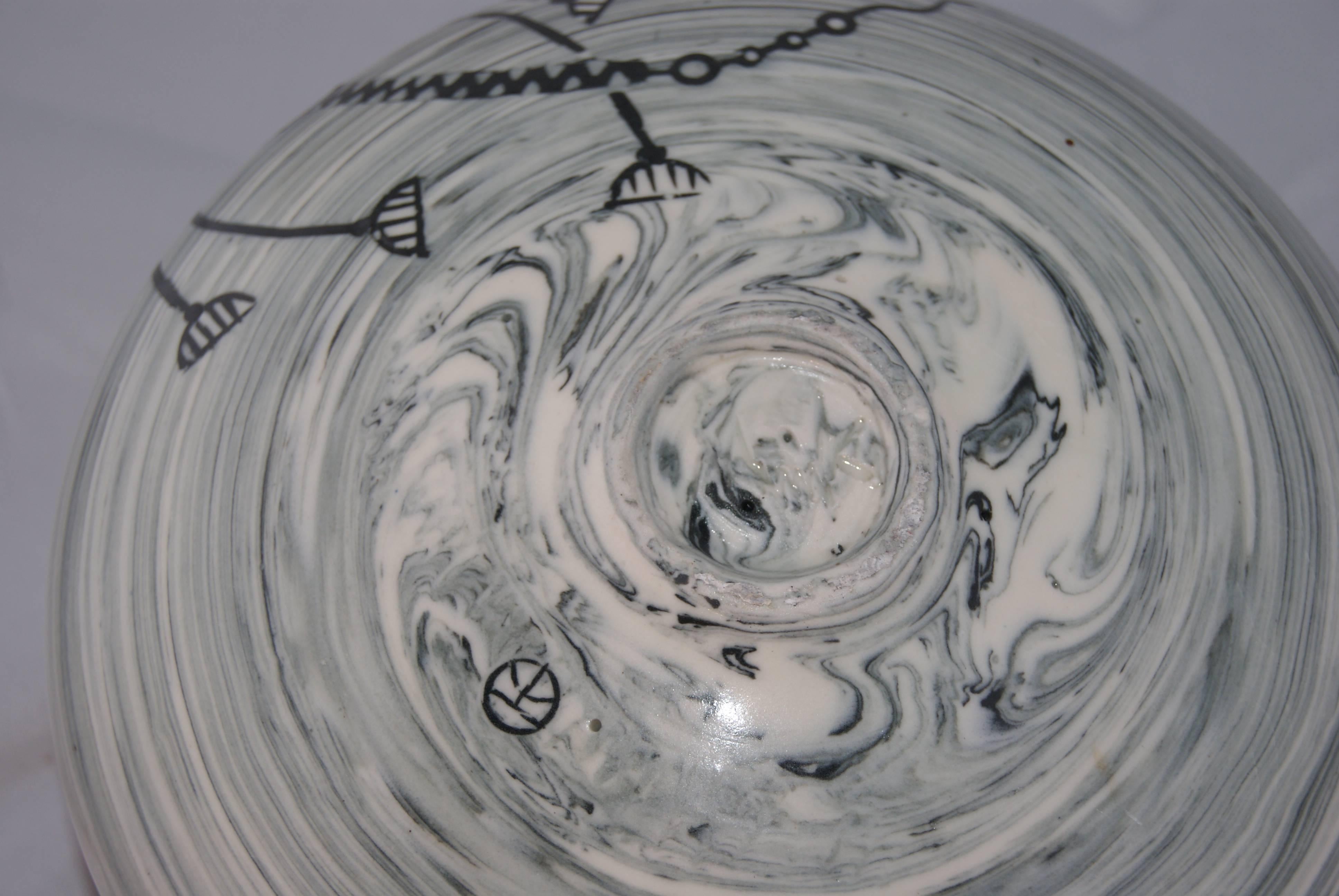 PORCELAIN INLAID ENCLOSED VESSEL 2