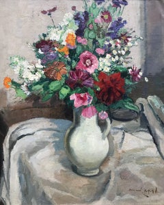 Vase of flowers